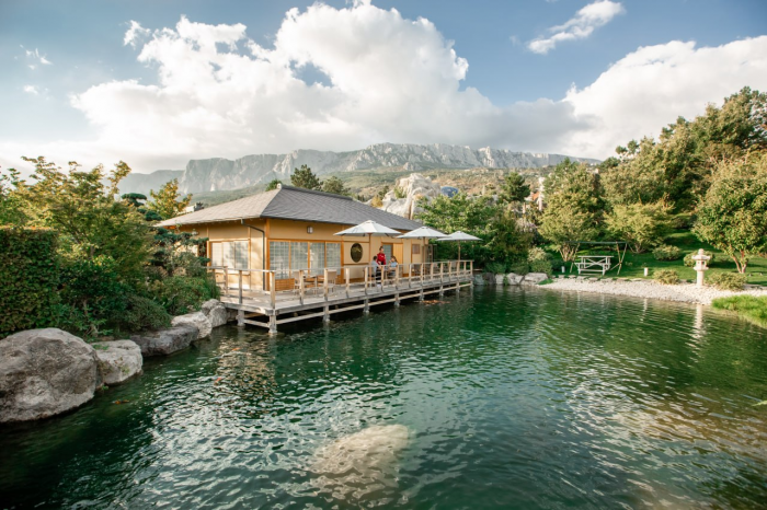 Крымский курорт завоевал три престижные награды на World Luxury Hotel Awards 2026