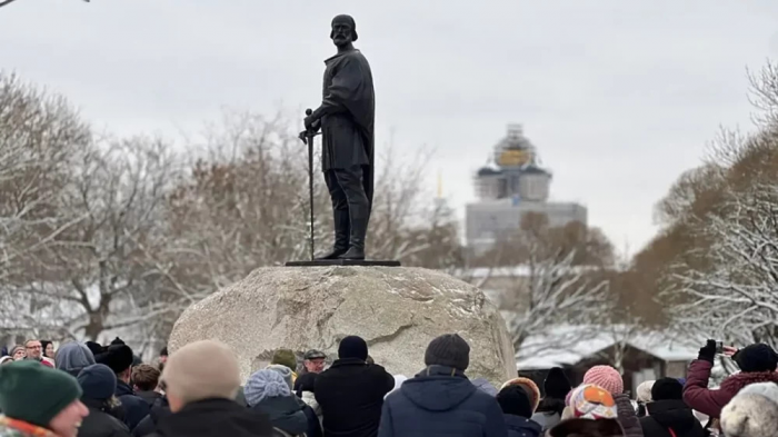 Реставратор Салмин назвал «халтурой» псковский памятник князю Довмонту