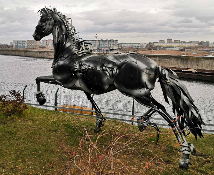 Лошади в городе: где в Татарстане искать символ года, чтобы попросить удачи