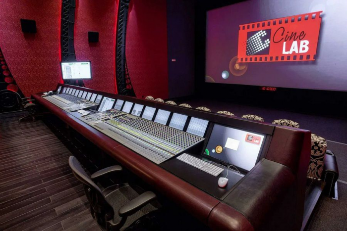 Экскурсия и открытый урок по звукорежиссуре на студии CineLab SoundMix
