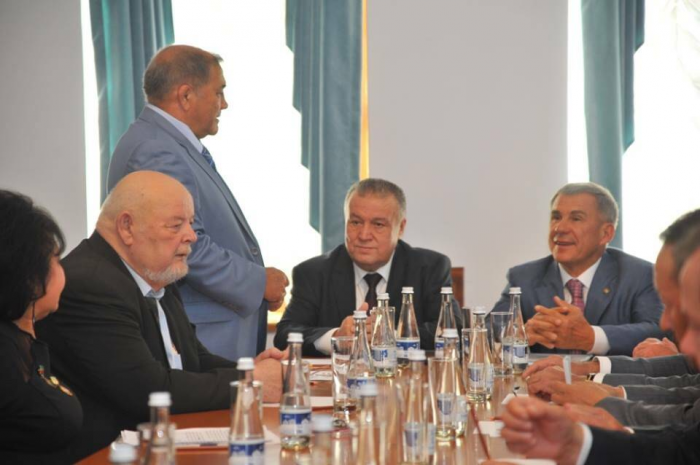 Үзбәкстан татары Рим Гыйниятуллинны соңгы юлга озаттылар: Ышанычлы дивар ауган кебек…