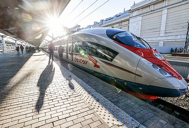 Новый год — 2026 в Санкт-Петербурге: где встретить и как составить программу праздника