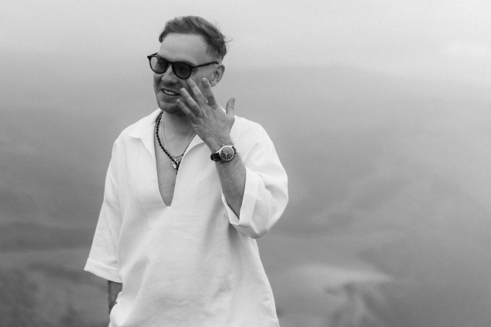 Выездная церемония в горах и платье невесты с отсылками к традициям народа Кавказа - свадьба на плато Бермамыт