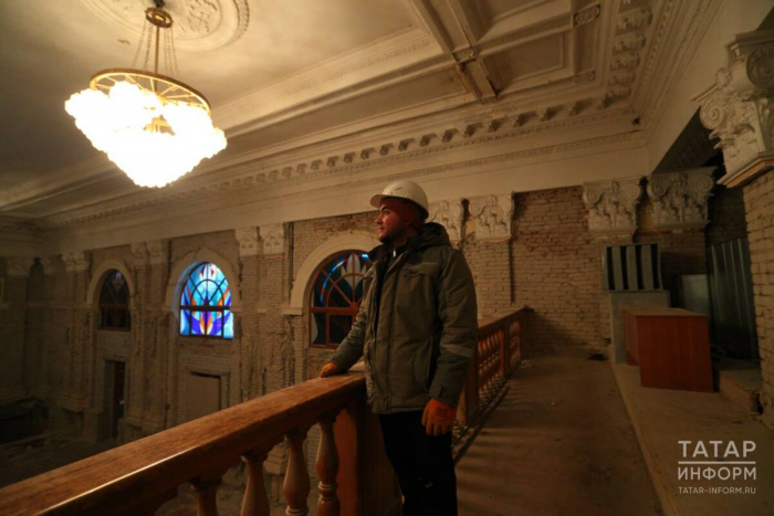 «Пятиконечная звезда, горны и барабан»: как реставрируют Дворец пионеров Алиша в Казани