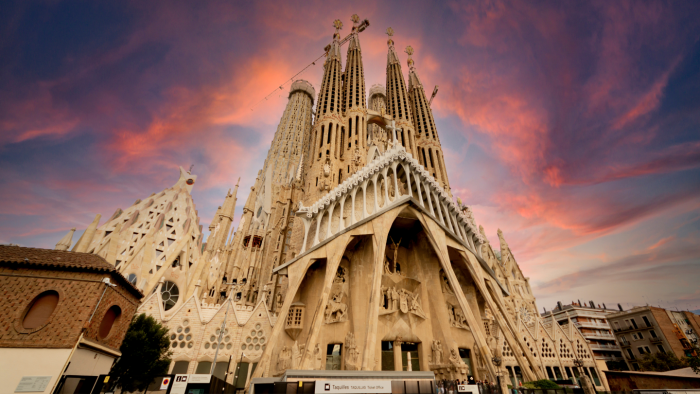 5 сумасшедших архитектурных проектов, которые построили вопреки всему