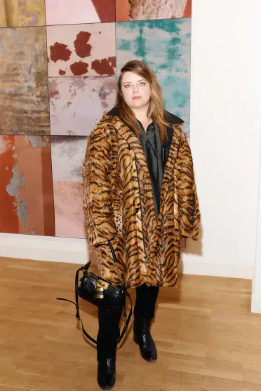 Константин Эрнст, Ольга Свиблова, Мария Миногарова с мужем и сын Анны Михалковой на открытии выставки в Москве