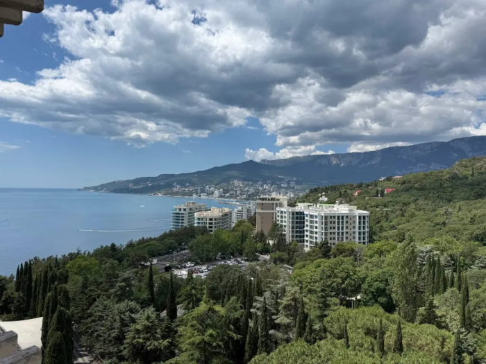 Отдых за полцены: куда улететь весной 2026, пока рубль ещё сильный, а цены не взлетели