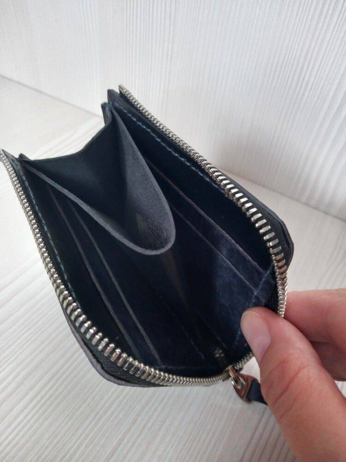 Для чего в отеле стоит подвесить стакан на ручку двери