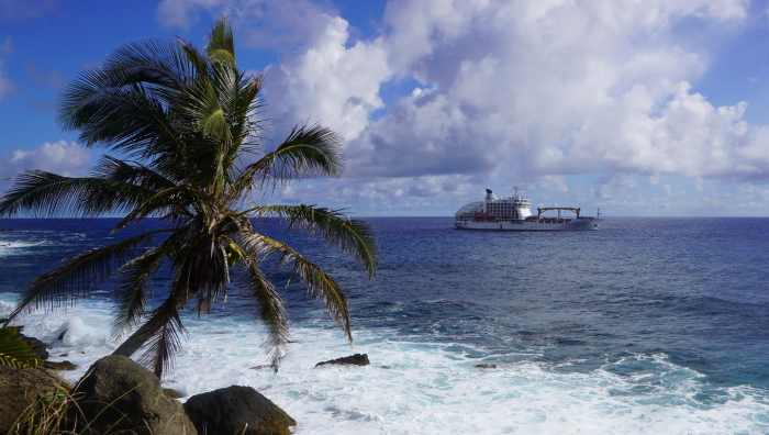 Правила жизни на острове Питкэрн