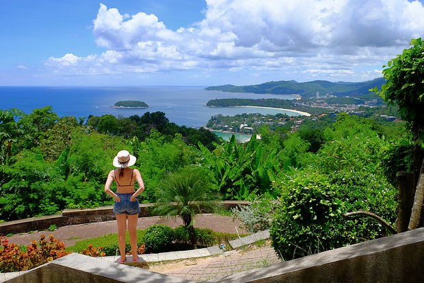 Куда поехать на майские праздники в 2026 году? Лучшие направления в России и за границей