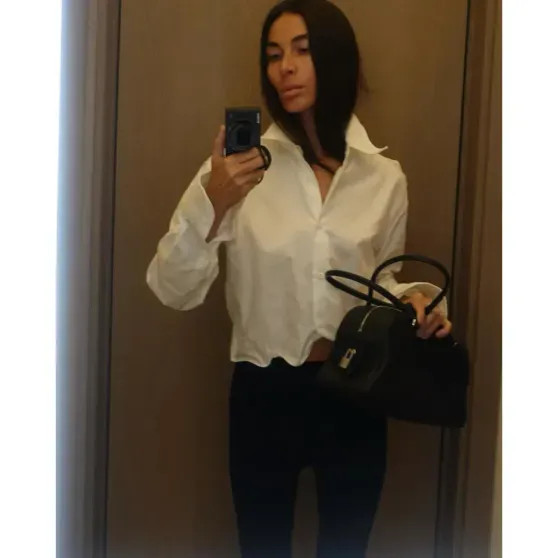 Курс на Восток: Ксения Собчак, Полина Киценко и Аврора Киба проводят время в Китае, а девушка Павла Дурова посетила Токио