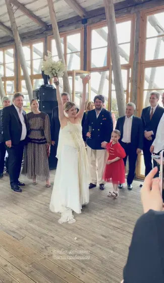 Оксана Бондаренко с детьми, Нино Шаматава, Анка Цицишвили и московская арт-тусовка на русско-итальянской свадьбе Софьи Симаковой в Тбилиси