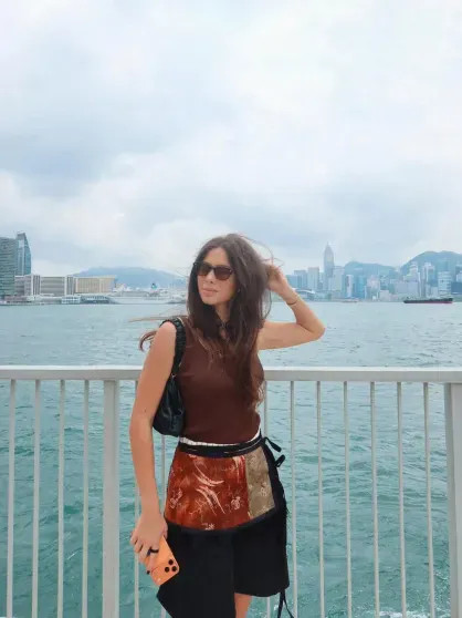 Курс на Восток: Ксения Собчак, Полина Киценко и Аврора Киба проводят время в Китае, а девушка Павла Дурова посетила Токио