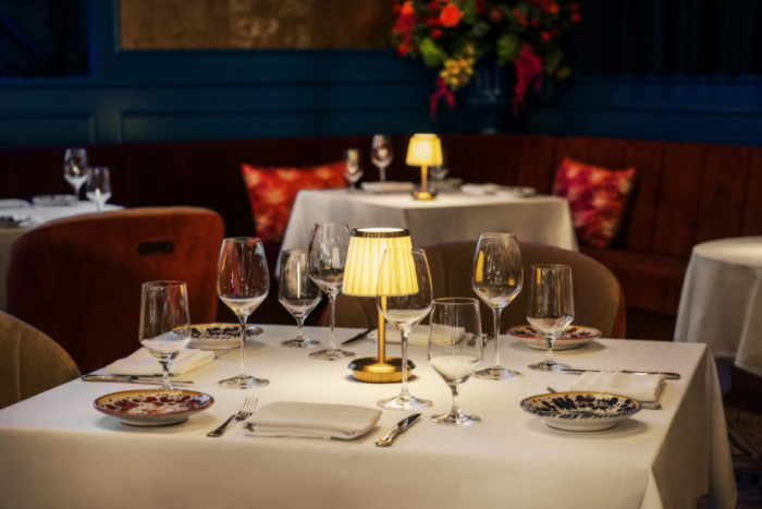 Новый вкус роскоши: Путеводитель по ресторанной галактике Atlantis The Royal