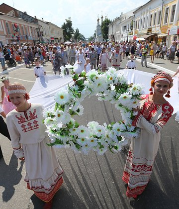 Как отмечают День семьи, любви и верности в 2026 году? История праздника святых Петра и Февронии Муромских
