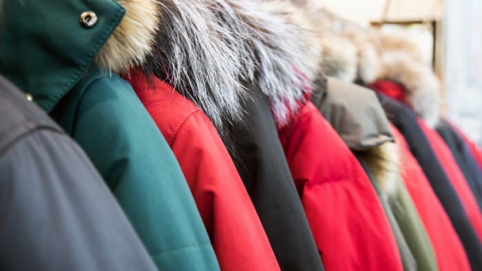 Россиянам назвали основной принцип при выборе одежды для зимних прогулок