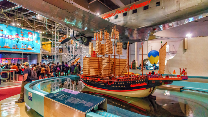 Гонконг: регион, где Восток встречается с Западом