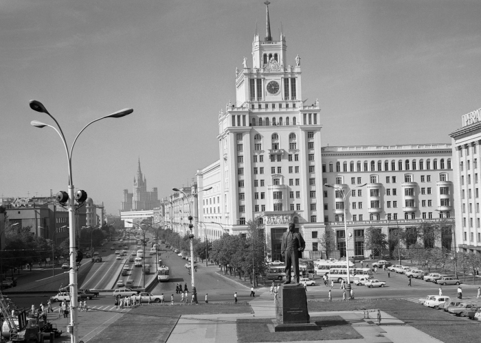 Гид по местам Анатолия Зверева в Москве