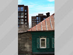Городские контрасты. Как старинные "избушки" Барнаула уходят в тень современных высоток