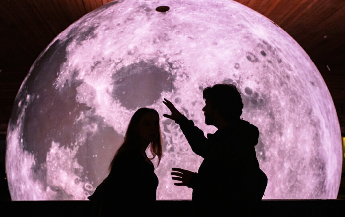 Луна вернулась в Анненкирхе