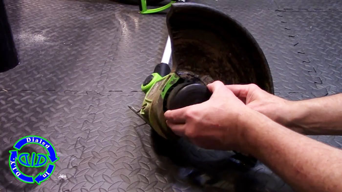 Замена лески на тросик в садовом триммере