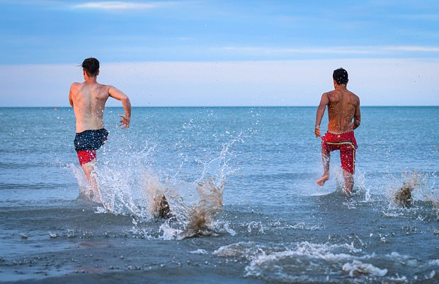 Где отдыхать на Каспийском море в 2026 году? Лучшие курорты и пляжи