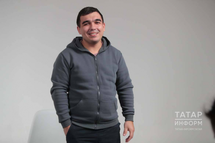 «Продюсер кулында кол булудан курыктым»: Опера сәхнәсеннән КамАЗга утырган Рәфкать язмышы