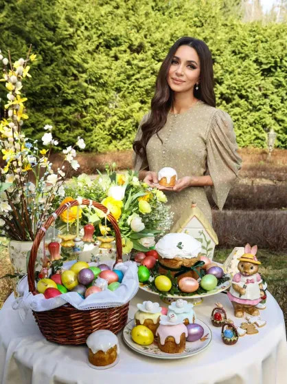 Корзины с цветами и фото из храма: как Виктория и Олег Шеляговы, Яна Рудковская, Татьяна Навка и другие звёзды отметили Пасху