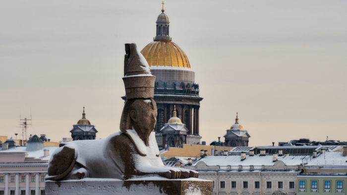Нейросеть в помощь: как в Петербурге защищают памятники от вандалов