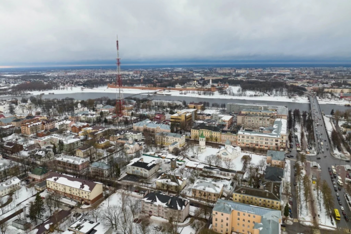 Один день в Великом Новгороде: Детинец, Торговая сторона и прогулка по Волхову