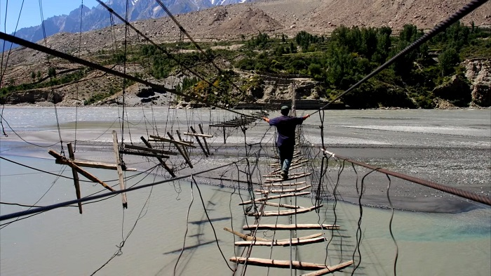 4 впечатляющих моста планеты, от одного вида которых захватывает дух