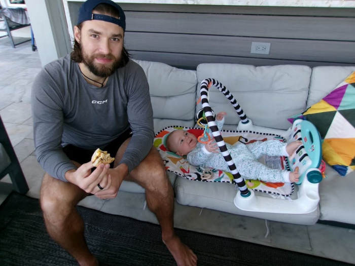 Овечкин с бандой оторвался в Дубае, другие русские ловили рыбу и кайфовали на Гавайях. Что делают наши во время ОИ