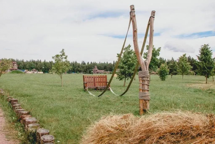 Куда поехать на майские праздники в Подмосковье: 7 проверенных парк-отелей с бассейнами