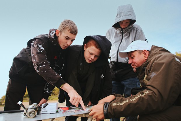 «Пришла толпа народу» Житель Ижевска решил спасти русскую рыбалку. Что он придумал?