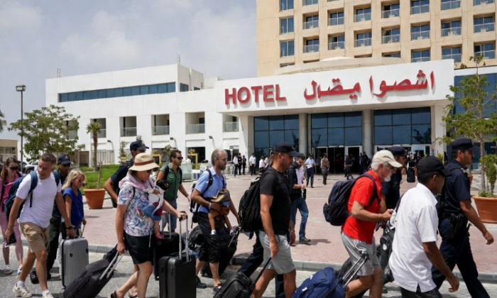 Катар с 15 марта отменил бесплатное проживание для застрявших туристов
