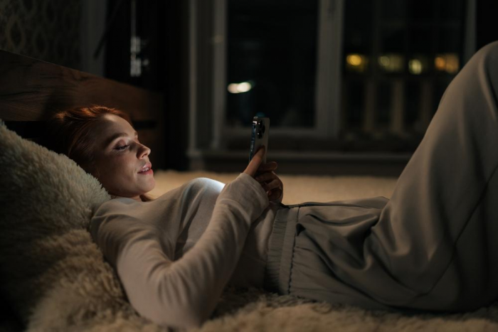 В какое время ложиться спать, чтобы утром чувствовать себя бодро: как найти свое «окно сна»