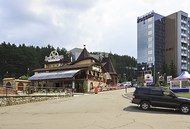 Отдых в Белокурихе зимой 2025-2026: санатории, горнолыжные склоны и другие причины посетить курорт на Алтае