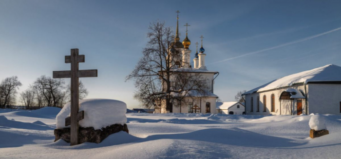 Тульский фотограф делится видами Добринского монастыря