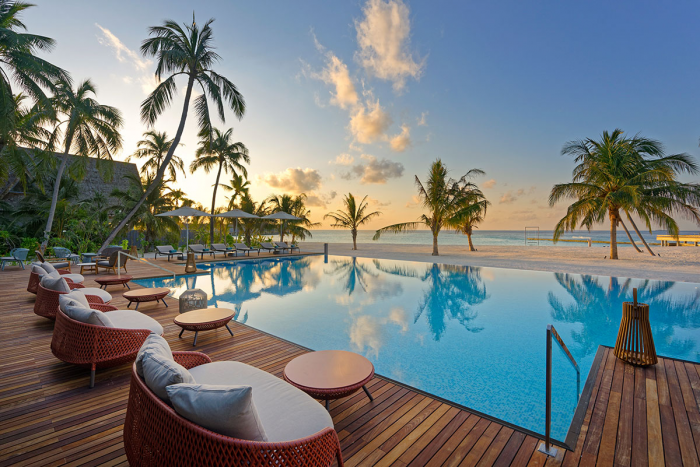 OUTRIGGER Maldives Maafushivaru Resort получил награды Tripadvisor Travellers’ Choice® Best of the Best Award 2026