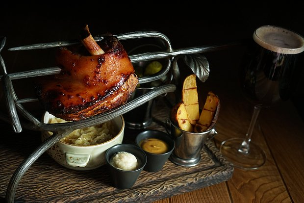 Горячие блюда на Новый 2026 год: пошаговые рецепты с фото, советы поваров