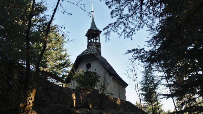 Пешком, на лодке или на осле: 9 мест, где нельзя ездить на машине