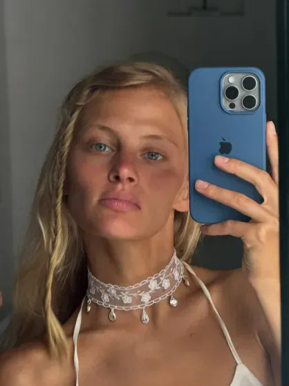 Карнавалы, Байкал и много бикини: как и где отдыхают Виктория Исакова, Юлия Вавилова, Аврора Киба и Надежда Оболенцева