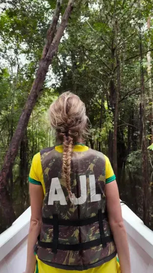 В Венеции, джунглях Бразилии и на Алтае: как отдыхают девушка Павла Дурова, Дэвид Бекхэм с дочерью, Надежда Стрелец и Мария Шарапова