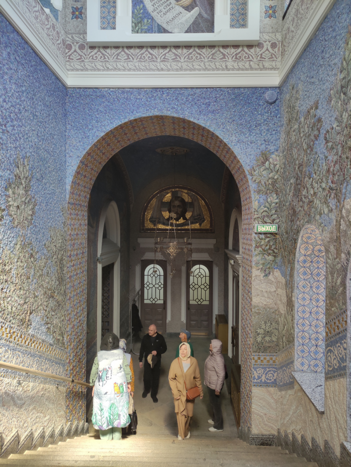 Вся итальянская делегация открыла рот: "Не могли русские такое сделать!" В Крыму из 100 миллионов кусочков построили 8-е чудо света.