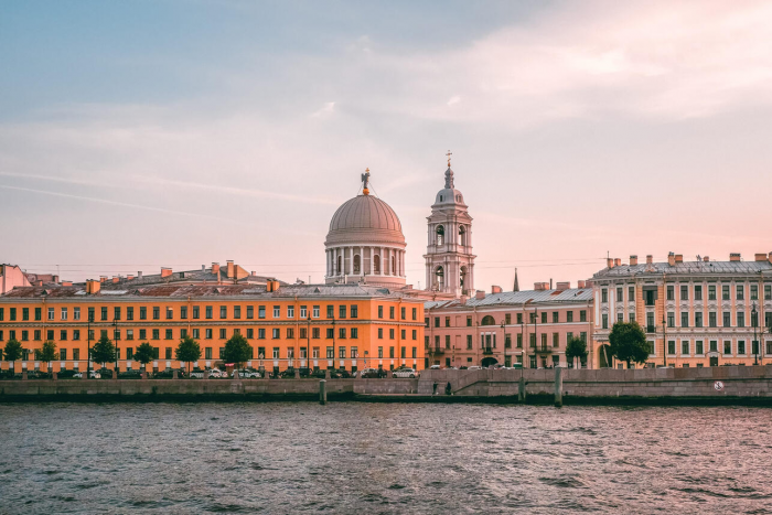 Куда поехать весной в России: 5 интересных направлений