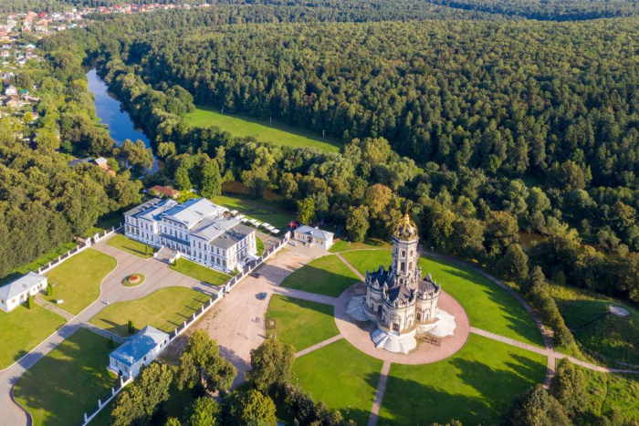 Куда поехать на майские праздники в Подмосковье: 5 городов, до которых добираться меньше 1 часа