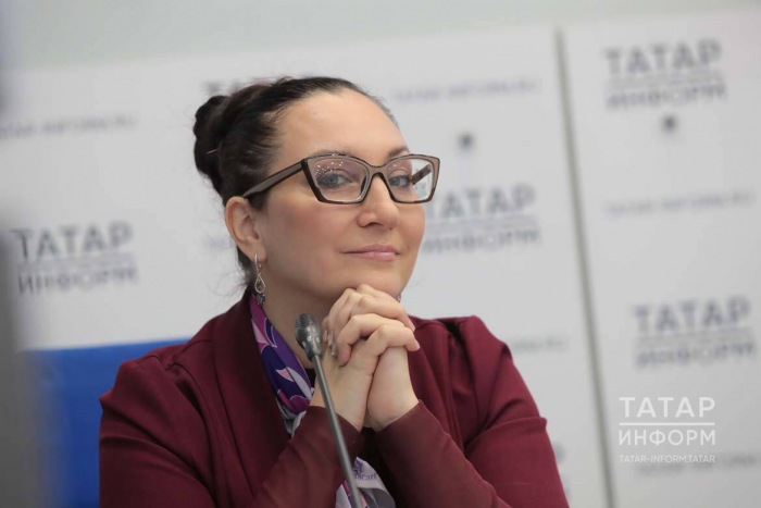 Винера Ганиева «Сандугач» бәйгесе турында: Җыр аша туган телебезне яратырга өйрәтәбез