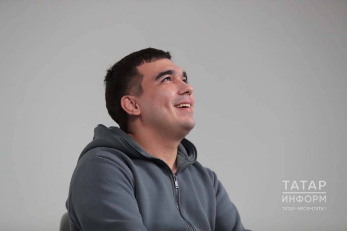 Опера театрыннан китеп КамАЗга утырган Рәфкать: Продюсер кулында кол булудан курыктым