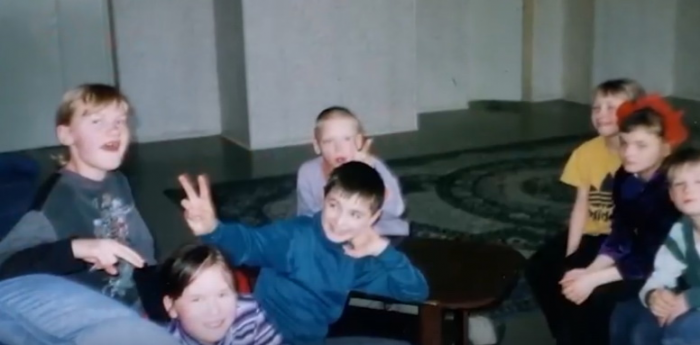 Психушка, съемки ... и насилие над сиротами: как детдомовец разрушил империю ...ов