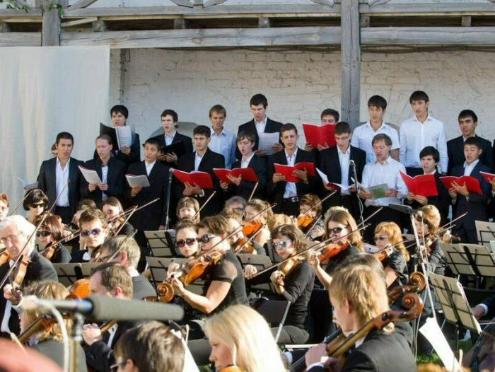 «Продюсер кулында кол булудан курыктым»: Опера сәхнәсеннән КамАЗга утырган Рәфкать язмышы